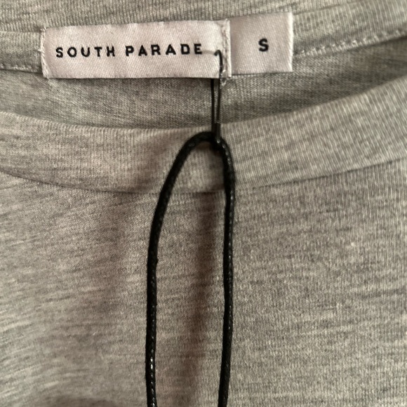 Gray 'Happy Place' Graphic Tee - Picture 3 of 3